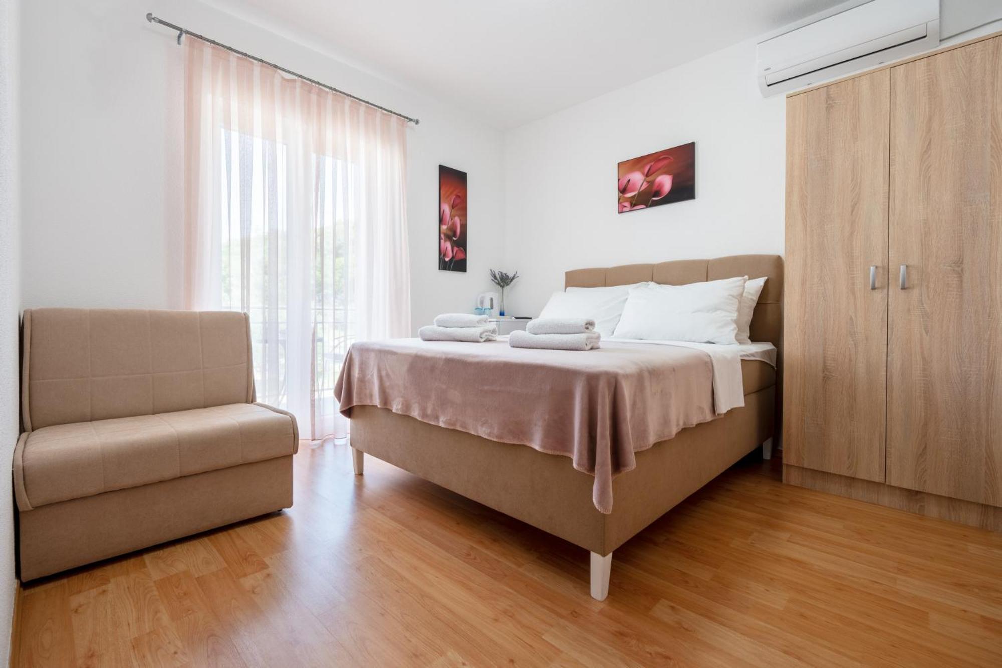 Apartments Glorija Neum Szoba fotó